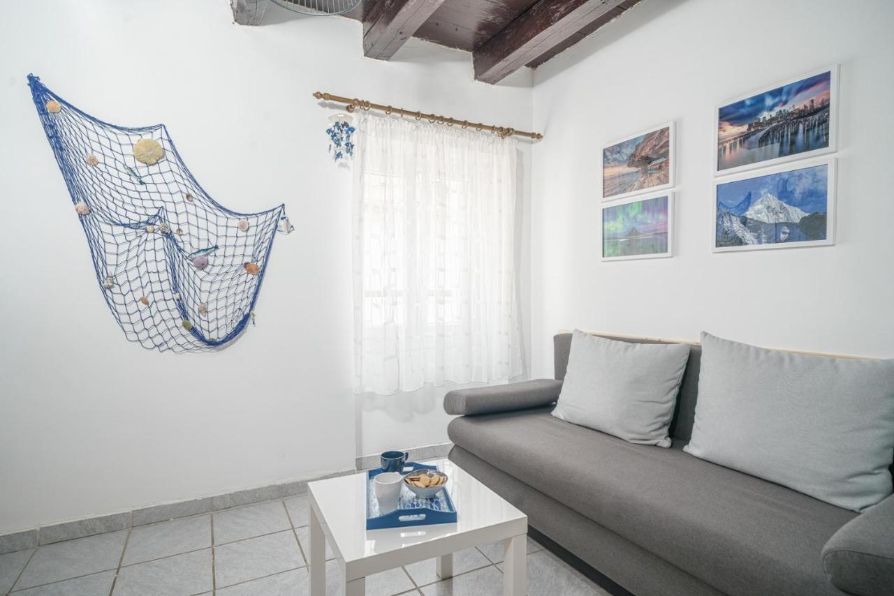 Studio Apartman Salis Vodice Apartment ภายนอก รูปภาพ